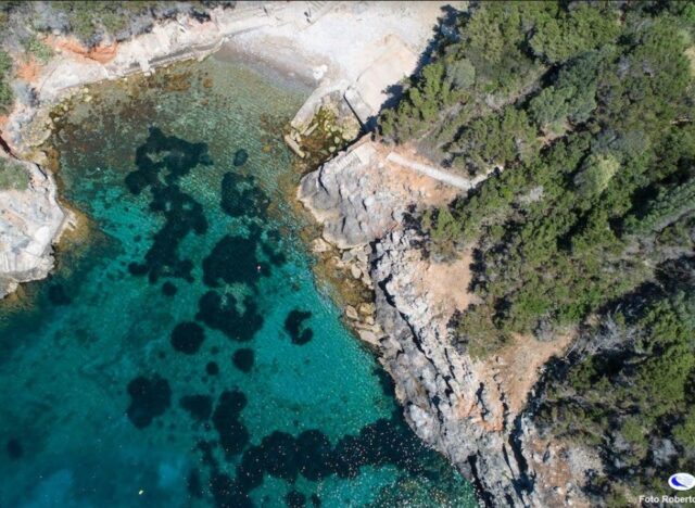 Posti esauriti in 48 ore per visitare l’isola di Montecristo. Petrucci (FdI): “Legge ad hoc per aumentare presenze”