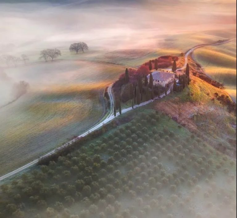Val d’Orcia, uno scatto del podere Belvedere a San Quirico vince il Travel photographer of the year