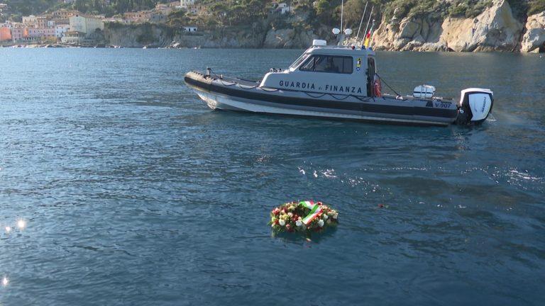 L’Isola del Giglio ricorda le vittime del naufragio della Concordia