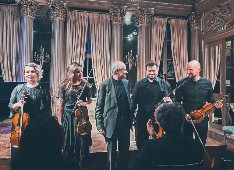 Nicola Sani a Parigi con Other Echoes, eseguito dal Quartetto Noûs