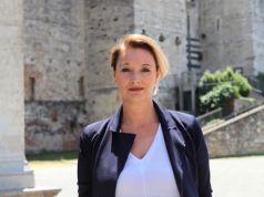 L’ex sindaca Bugetti rinviata a giudizio per corruzione: altri tre a processo