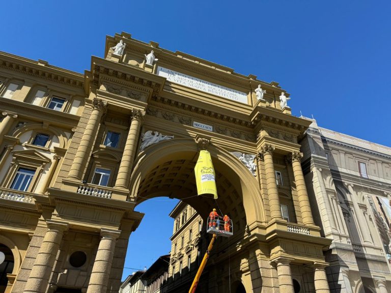 Firenze, 100 giorni alla partenza Tour: via al countdown in piazza Repubblica