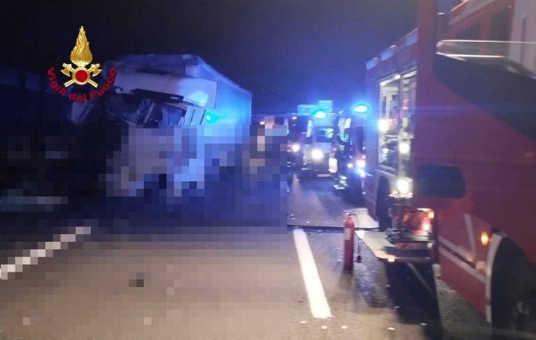 Incidente mortale sull’A1 a Calenzano: deceduto uomo di 64 anni