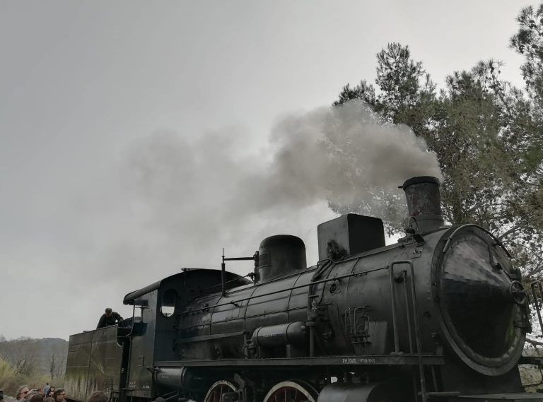 Il treno a vapore per Saline di Volterra piace e registra il tutto esaurito