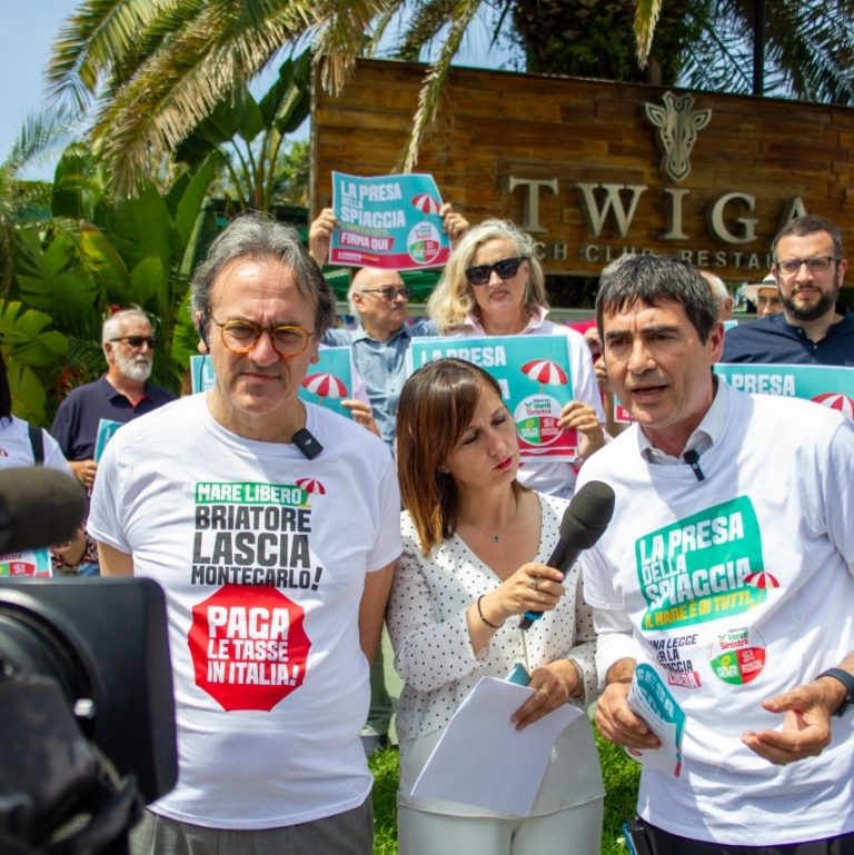 Blitz al Twiga. Fratoianni e Bonelli: Le spiagge devono essere libere
