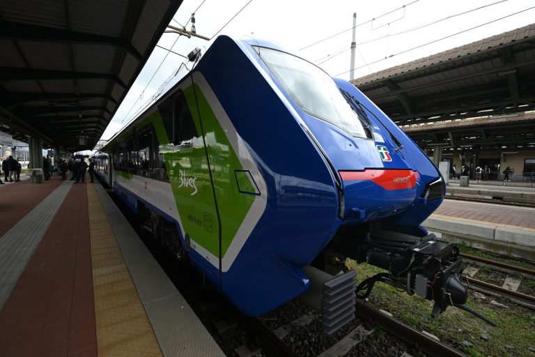 Per la mobilità elettrica 700 milioni: un terzo al centro-nord