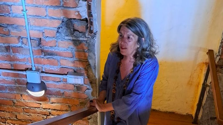 Lucca, un minuto di silenzio per l’elezione di Ilaria Salis: la richiesta di un consigliere di FdI