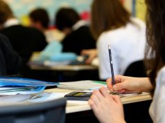 Il rientro tra i banchi di scuola. I consigli del pediatra: Stemperare la tensione e coinvolgere i bambini nei preparativi Istruzione tecnologica superiore