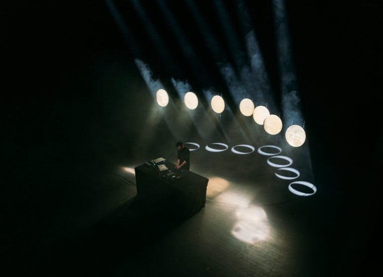 Rosso Polare colora Chigiana International Festival Sow con la musica elettronica più innovativa