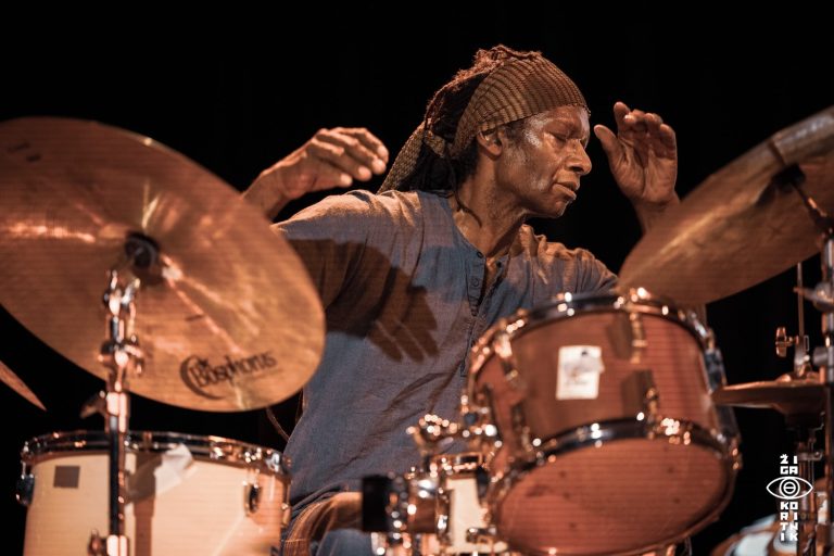 Hamid Drake, il guru della batteria a Pisa Jazz Rebirth