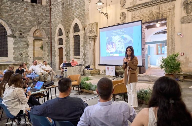 I bronzi di San Casciano in mostra a Reggio Calabria fino a gennaio: proposto il gemellaggio tra i Comuni