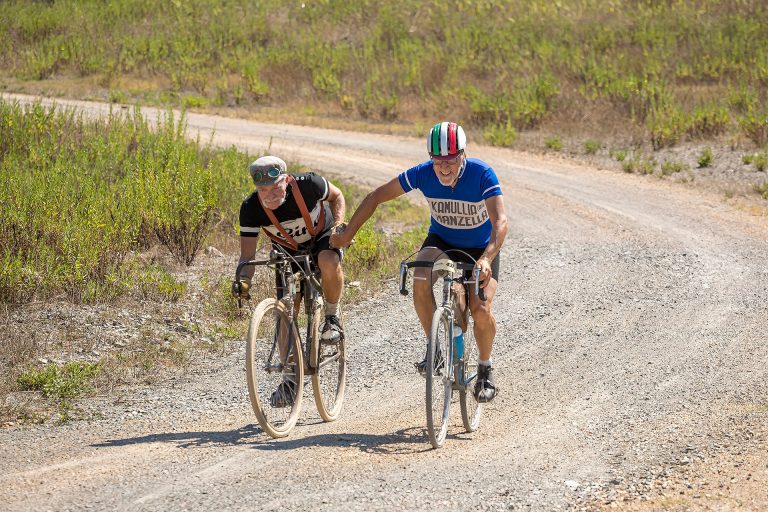 In sella a bici d’epoca. Nel Valdarno superiore torna la ciclostorica ‘La Marzocchina’