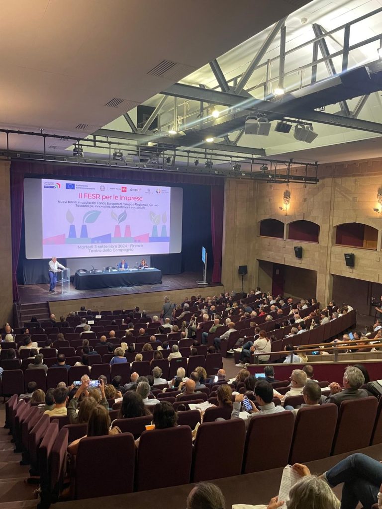 Fesr, presentati 11 nuovi bandi: stanziati fondi per oltre 550 milioni