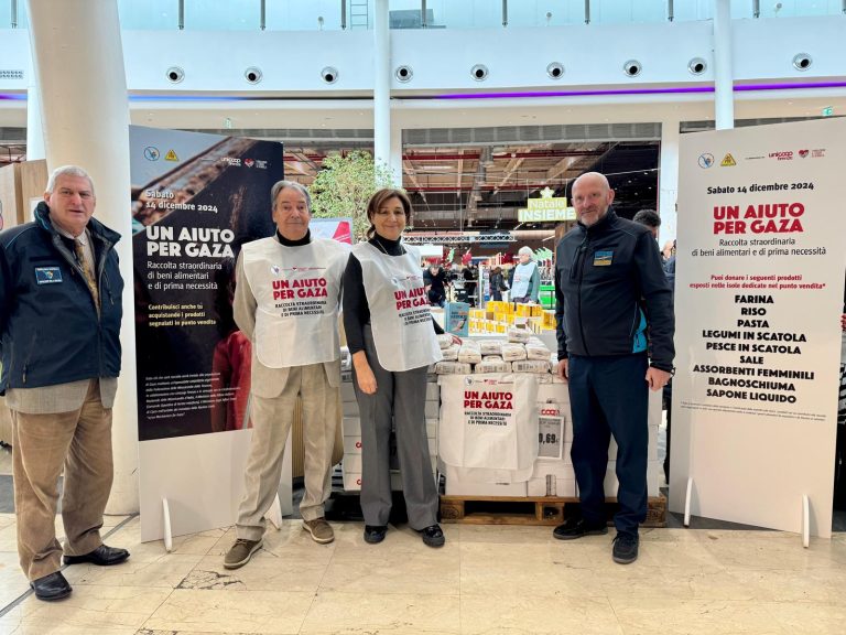 Donate 23 mila tonnellate di generi alimentari per Gaza: la raccolta delle Misericordie e Unicoop