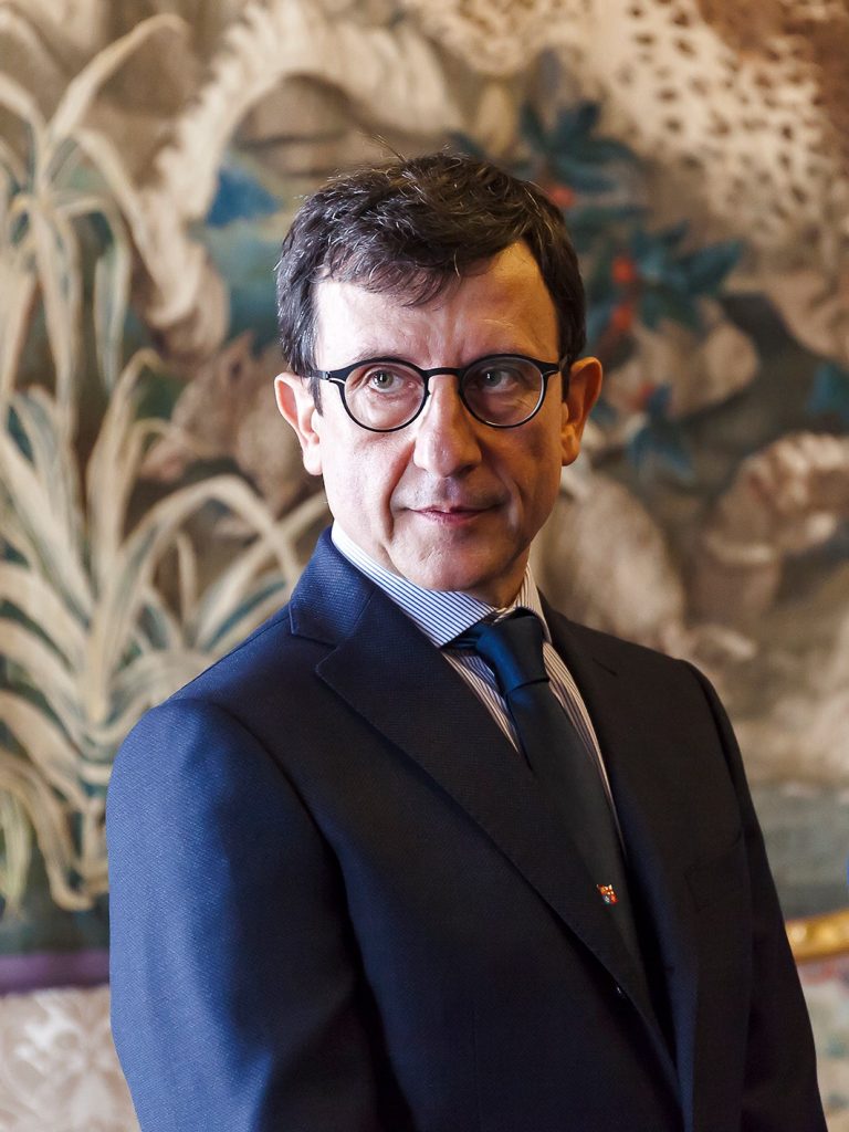 Risveglio per Massimo Sestini: il noto fotografo è uscito dal coma
