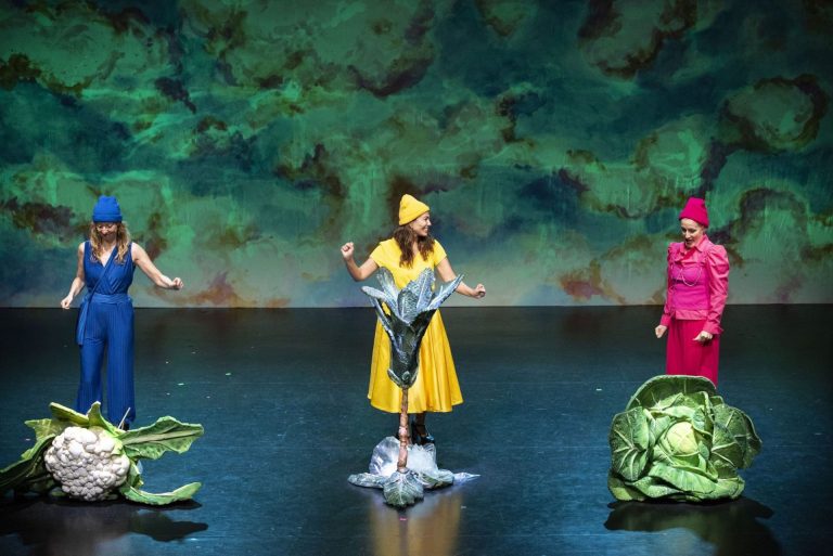 Stai zitta! Al Teatro Nuovo lo spettacolo che svela le discriminazioni di genere