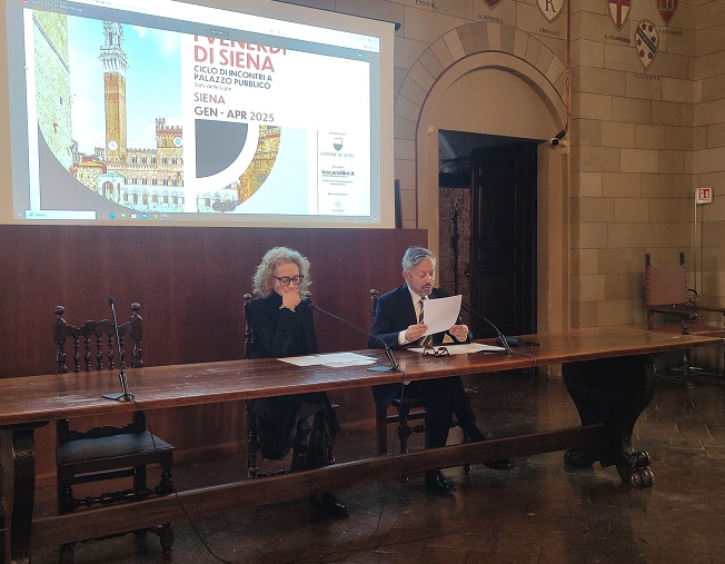 I Venerdì di Siena, ciclo di incontri a Palazzo Pubblico. Torna l’iniziativa del Comune di Siena a cura di toscanalibri
