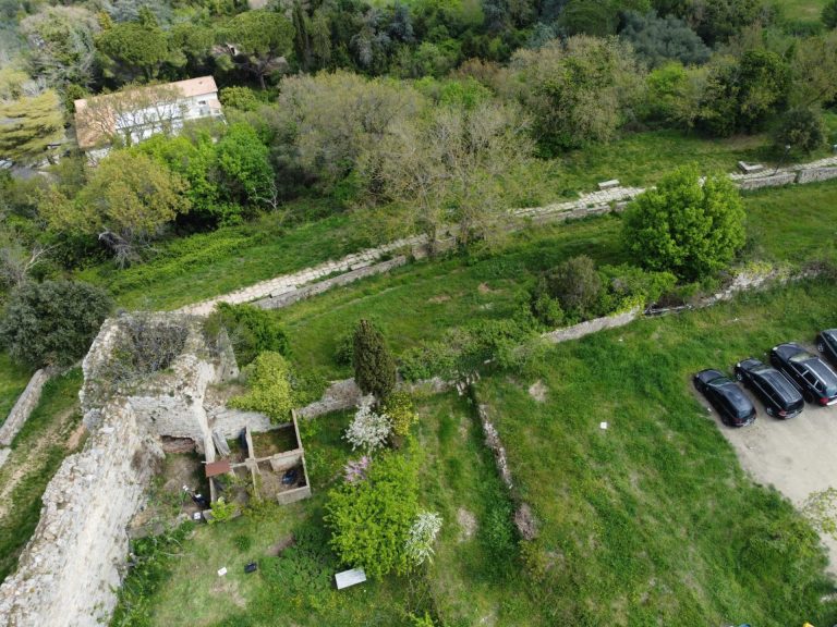 Massa Marittima, 300mila euro per recupero mura civiche. “Elemento di valore identitario”