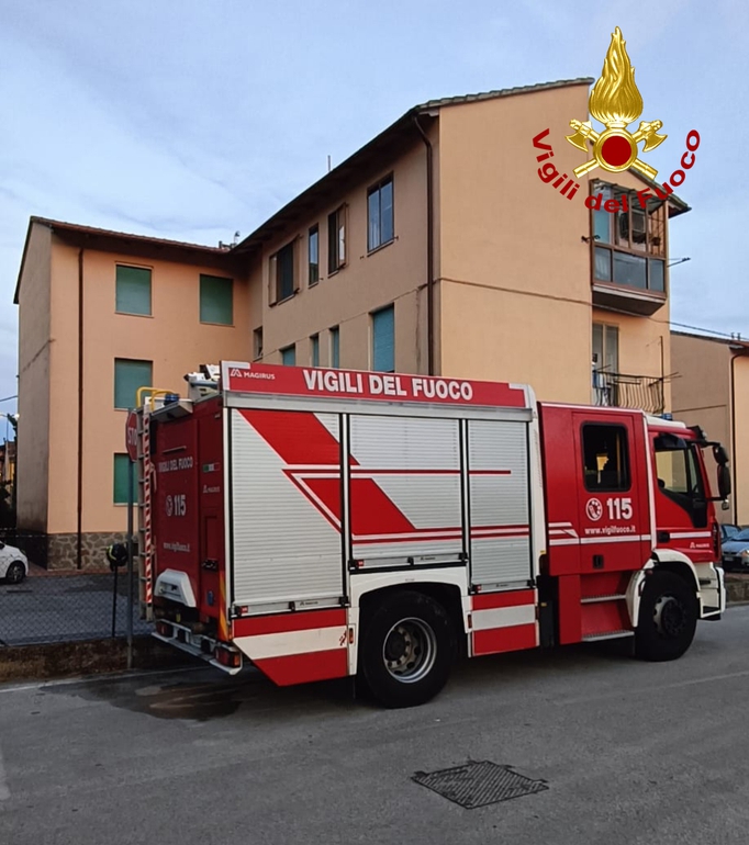 Incendio a Bagno a Ripoli, ritrovato senza vita un 80enne