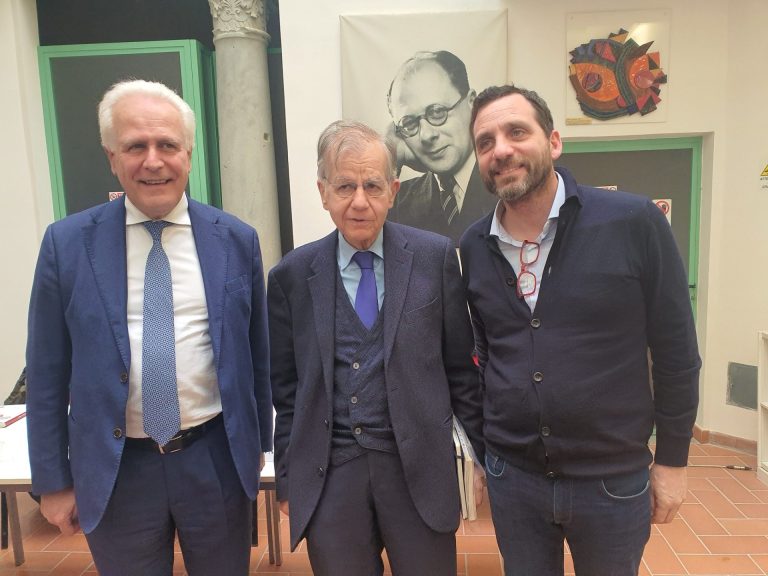Giani e Tomasi, primo confronto sulla Toscana. Presentazione del Quaderno dedicato alla regione