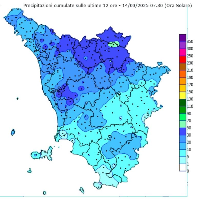 Allerta maltempo in Toscana, la situazione dei fiumi  per ora sotto controllo: peggioramenti attesi nel pomeriggio