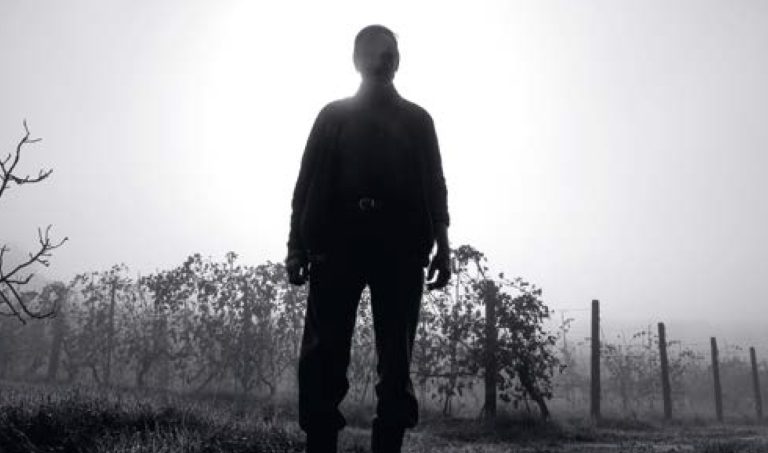 Gli ultimi mezzadri in mostra. I volti e le storie degli agricoltori toscani in Radices, il libro fotografico di Gabriele Tartoni