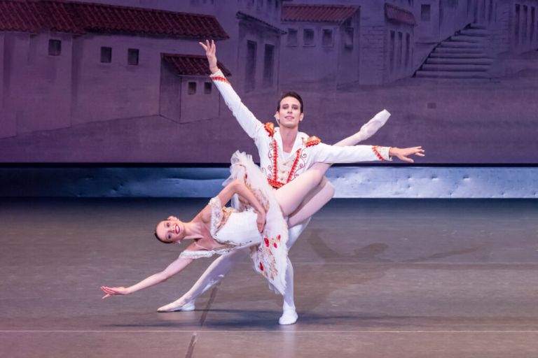 Marco Batti firma la danza di Don Quixote sui Teatri di Siena