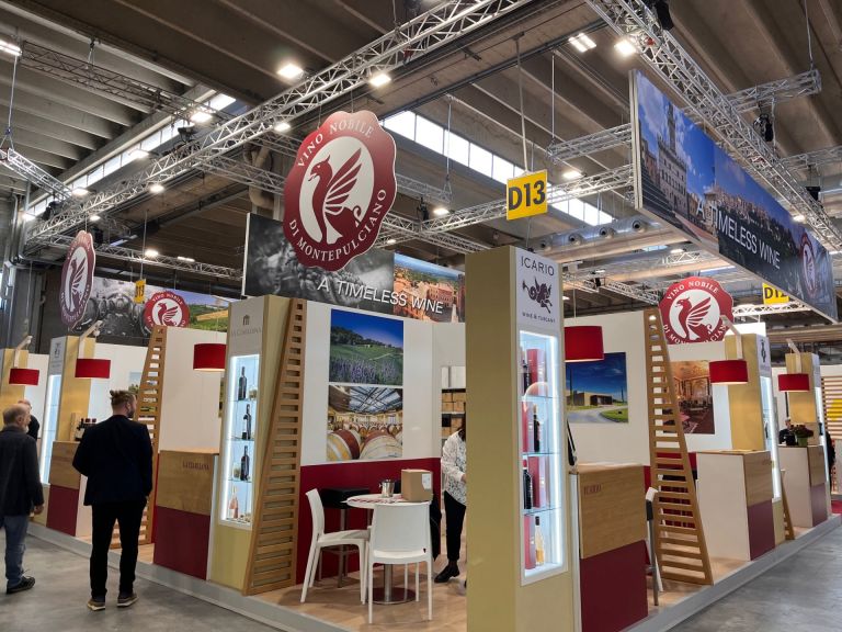 La Toscana a Vinitaly con 450 espositori. Giani: Un settore forte che reagirà ai dazi