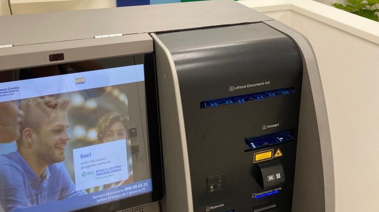 Desertificazione bancaria, chiusi altri 516 sportelli nel 2025. Toscana seconda regione più colpita