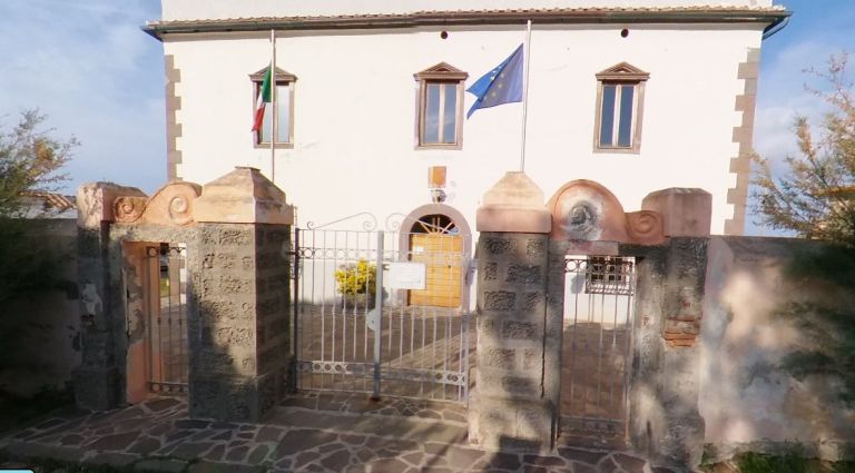 Capraia, si dimettono i consiglieri e arriva il commissario