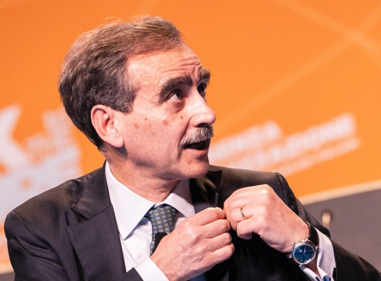 Mps, Lovaglio resta in campo. Parola di Bce e Consob. Il ruolo del Governo e soci istituzionali