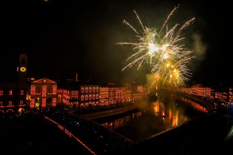 Luminara, Pisa si prepara alla notte magica dei centomila lumini sui Lungarni