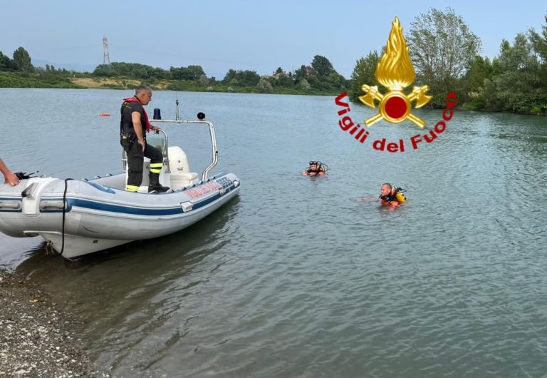Bambino di 10 anni annega nel Lago di Bilancino