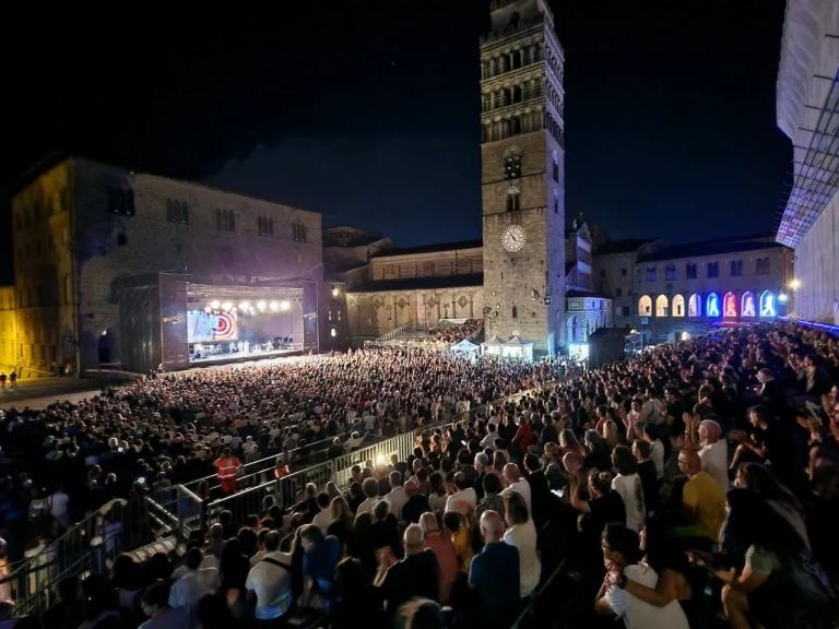 Pistoia blues apre alla musica d’autore, Brunoris sas, Gabbani e Nannini. Attesa per i Queens of the Stone Age