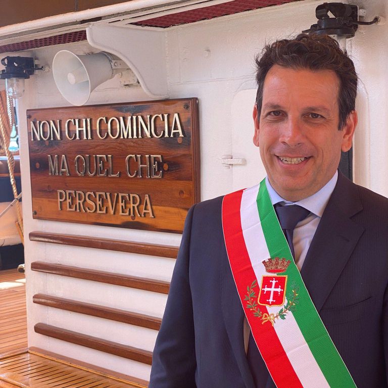 Pisa, Raffaele Latrofa si dimette da vicesindaco: andrà a dirigere il porto di Civitavecchia