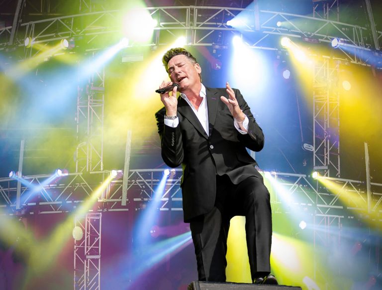 Tony Hadley si racconta. Da bambino sognavo di fare il chirurgo. La musica? Un mondo pieno di porte chiuse ma è la mia vita
