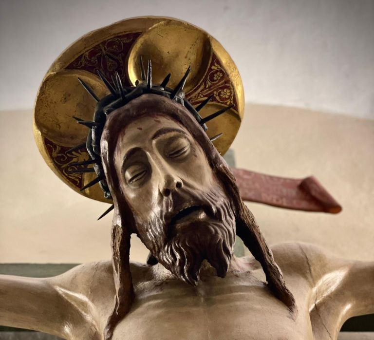 Museo Diocesano di Siena, torna visibile il prezioso crocifisso quattrocentesco della Certosa di Maggiano
