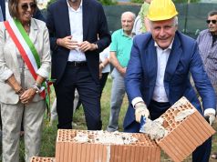 Uno e centomila, Giani l’instancabile presenzialista che ha fatto ancora centro