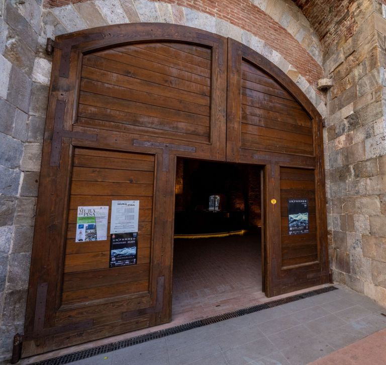 Pisa, un bastione da scoprire: la visita guidata sulle Mura dal Parlascio a Piazza dei Miracoli