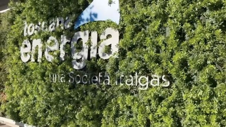 A Firenze sboccia una giardino verticale con 16 mila piante