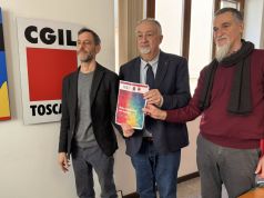 Toscani insoddisfatti e sempre più poveri: la fotografia a tinte fosche di Ires