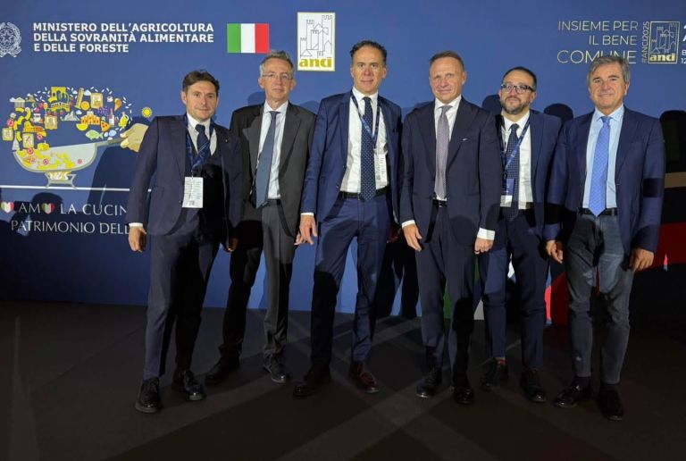 Comuni italiani rinnovano impegno per l’agricoltura. Nasce la Carta di Pisa