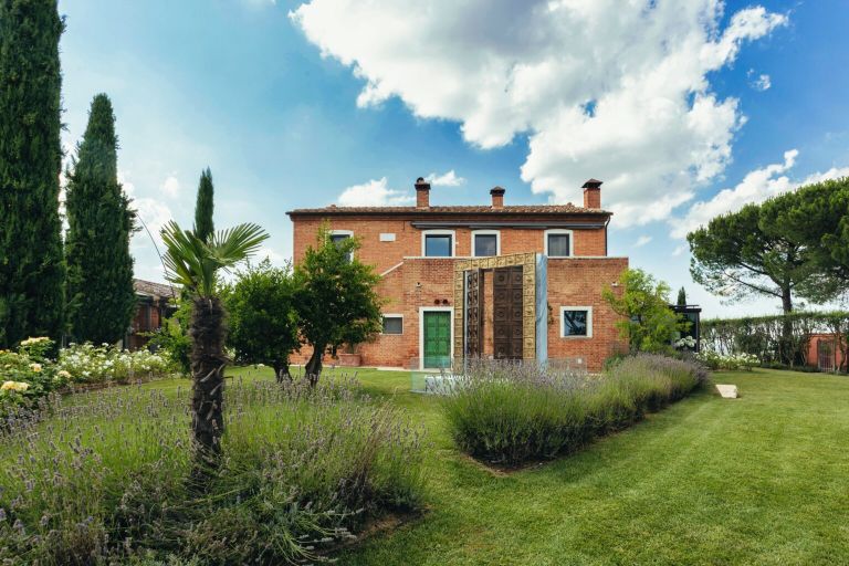 Arte, Cultura e Mecenatismo. Un ponte tra Toscana e Campania attraverso l’arte contemporanea