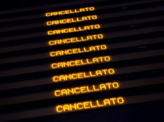 Treni cancellati per incidente sui binari. Investito gregge di pecore