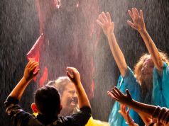 Dire, fare, baciare, lettera, testamento. A La Città del Teatro lo spettacolo dedicato a diritti e al gioco dei bambini