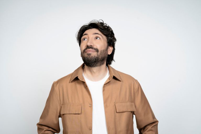 Herbert Ballerina, Come una catapulta arriva al Teatro Cartiere Carrara