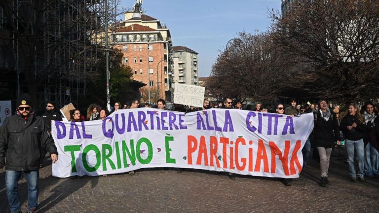 Askatasuna. Arrestato a Torino un giovane originario dell’Amiata per l’aggressione al poliziotto