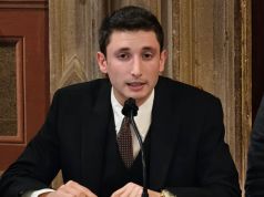 Il Psi negli anni della Repubblica. Bernardo Meoni a Montepulciano con il suo saggio sulla storia del Partito Socialista Italiano