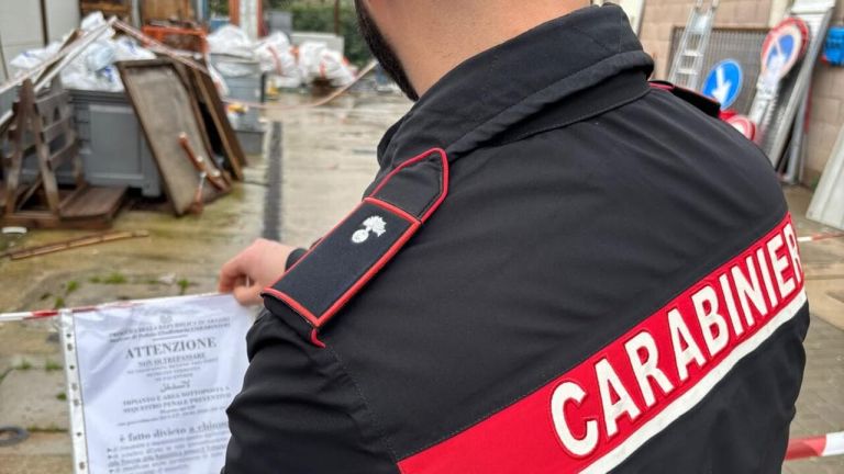 Arezzo, sequestrato impianto abusivo per il trattamento dei rifiuti