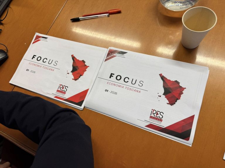 L’economia toscana in difficoltà tra scarsi investimenti e boom della cassa integrazione: il Pil tornato al 2007